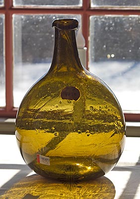 Freeblown Globular Bottle, Similar in form to MW plate 47, #3