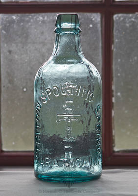 "Triton Spouting Spring / T / Saratoga N.Y." - "Triton Water" Mineral Water Bottle, T #S-55B