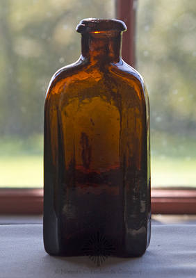 Early Dip Molded Utility Bottle