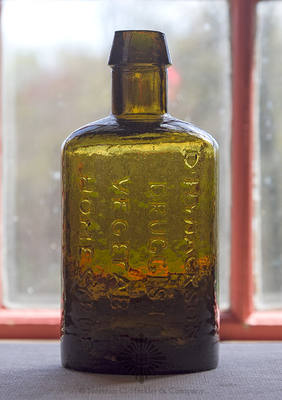 "Dr H.W. Jackson / Druggist / Vegetable / Home Syrup" Medicine Bottle, AAM pg. 263