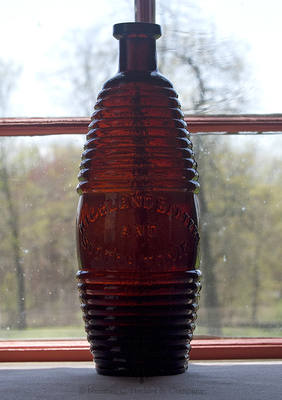 "Highland Bitters / And / Scotch Tonic" Figural Bitters Bottle, R/H #H-117