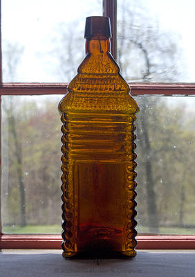 "Drakes / Plantation / Bitters" Figural Bottle, R/H #D-109