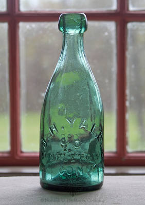 "J.H. Yale. / & C / Middletown / Conn" Soda Water Bottle, WB pg. 48 and 49