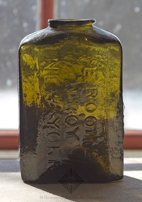 "E. Roome / Troy / New York" Snuff Bottle, Similar in form and construction to MW plate 75, #15